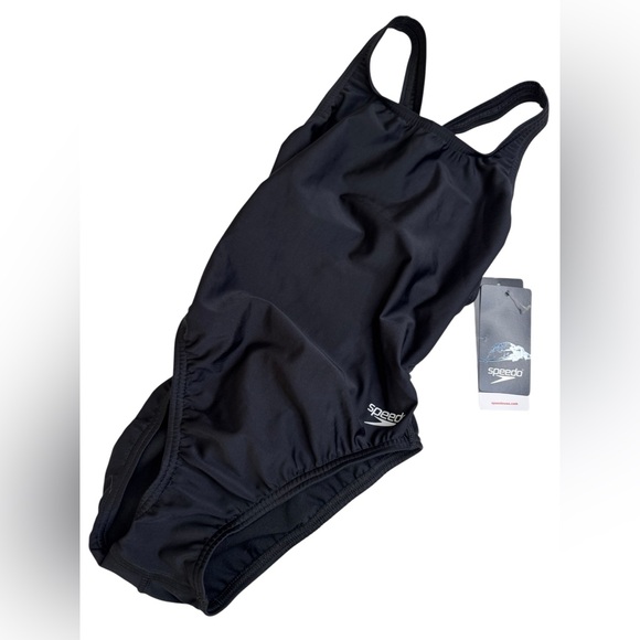 Speedo Women’s One-piece Swimwear - Picture 1 of 3